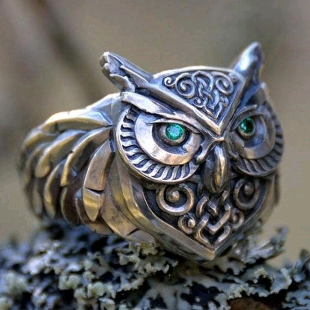 Antique Silver Tone Look Intricate Detailed Owl With Green Eyes Ring Size 8 New!